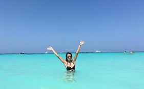 Mocco Beach 3*